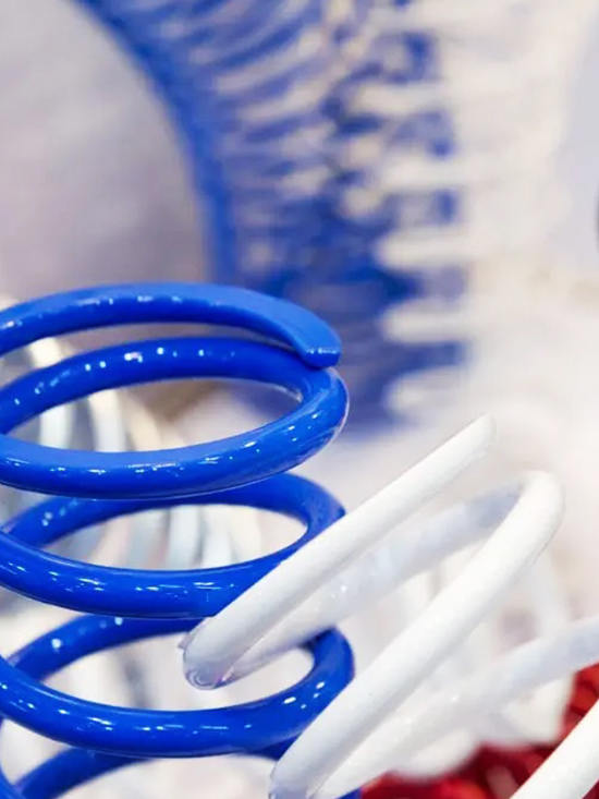 トーションスプリングマシンとは何ですか?その動作原理は何ですか?